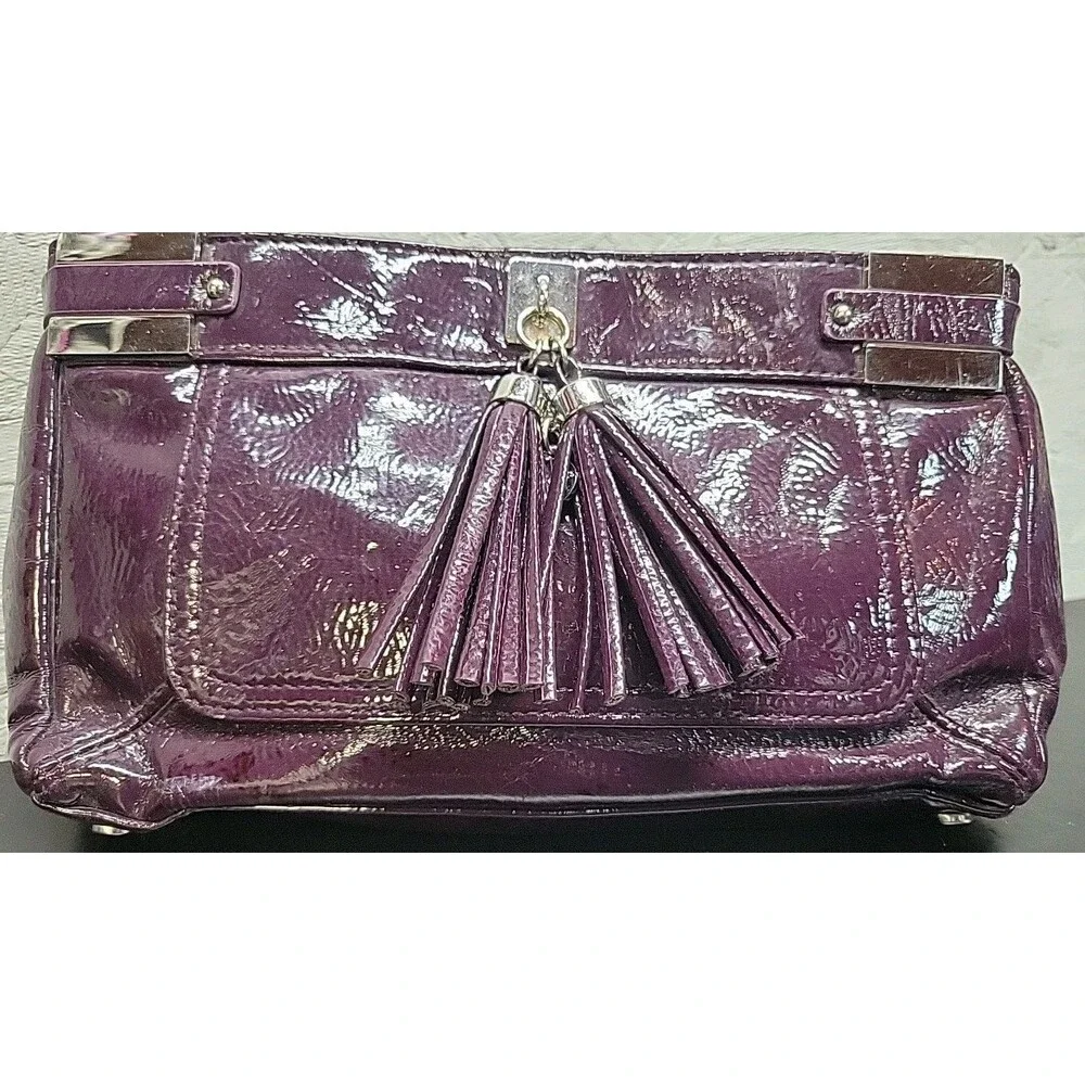 Victoria's Secret Cosmetic Bag Women Purple Vinyl Tasseled Clutch:‎ Bag only